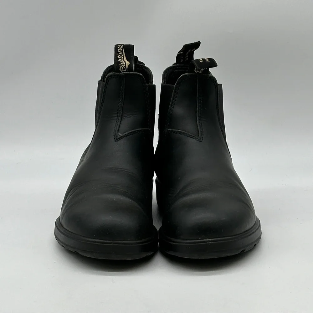 Blundstone Boots. Size Mens 7.5 - Picture 2 of 10